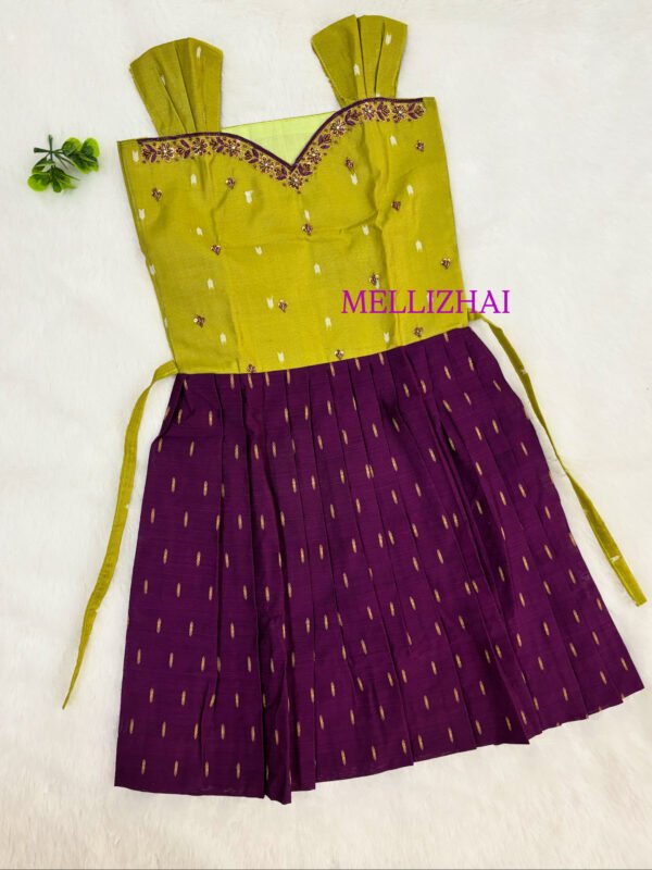 GREEN WITH PURPLE AARI WORK